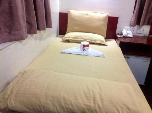 New Yan Yan Guest House image 23