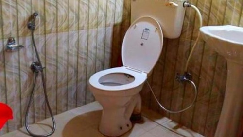 New Yan Yan Guest House image 25